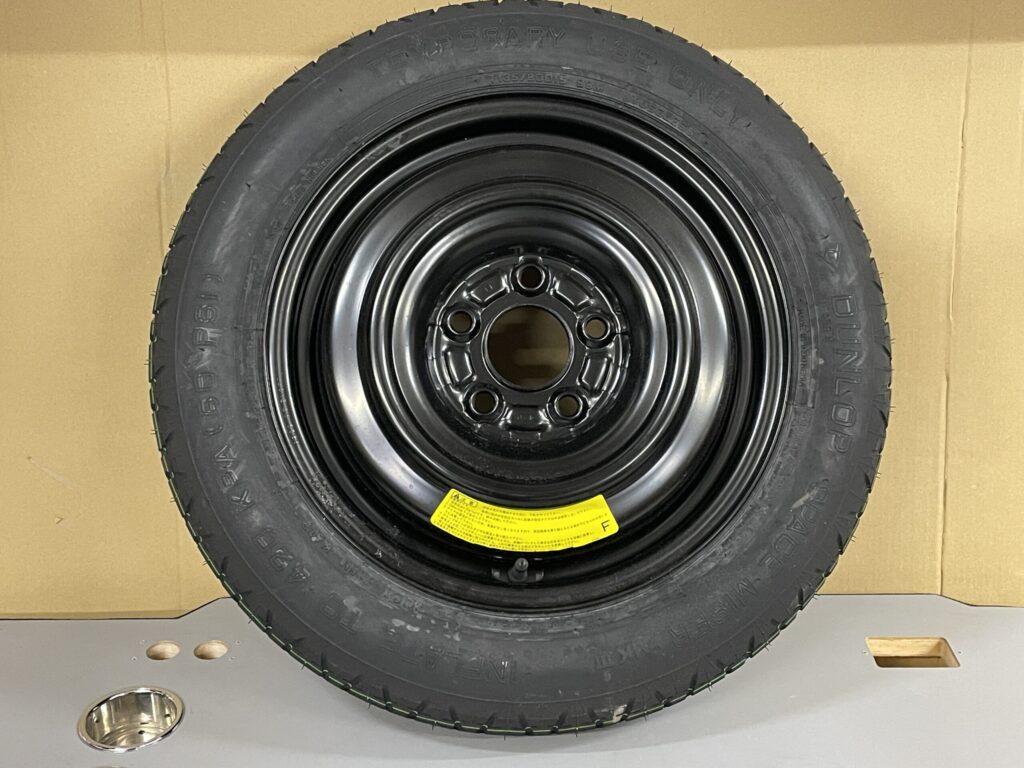 日産ジュークテンパータイヤ